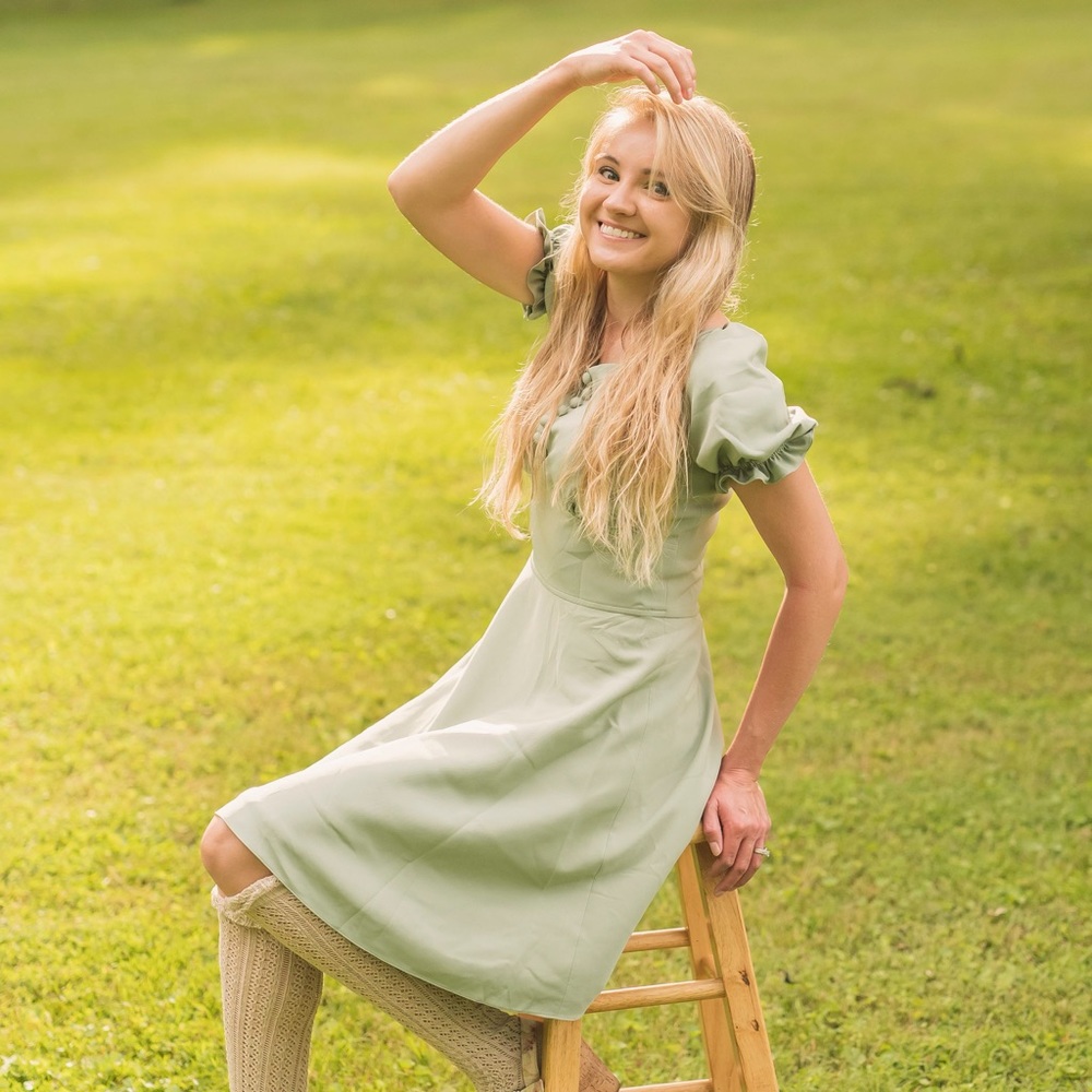 Meet your Posher, Randi